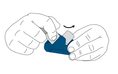 Fagron_Count-Air_Dosieraerosol-einlegen-03